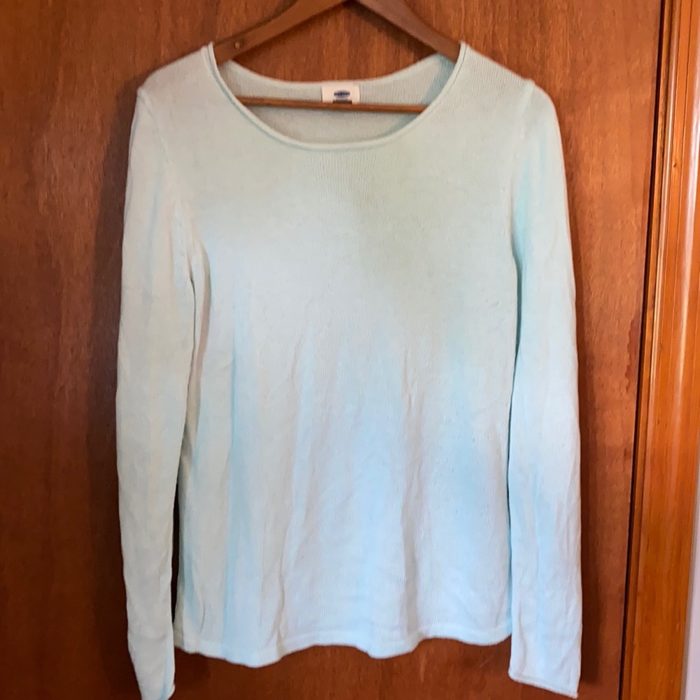 Size large mint green old navy sweater